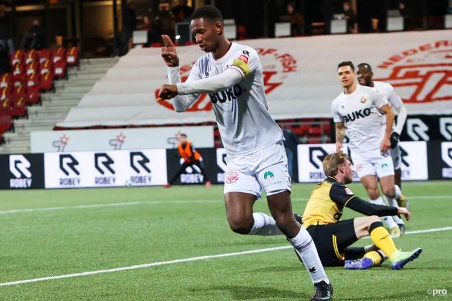 未来的中场 未来的中场