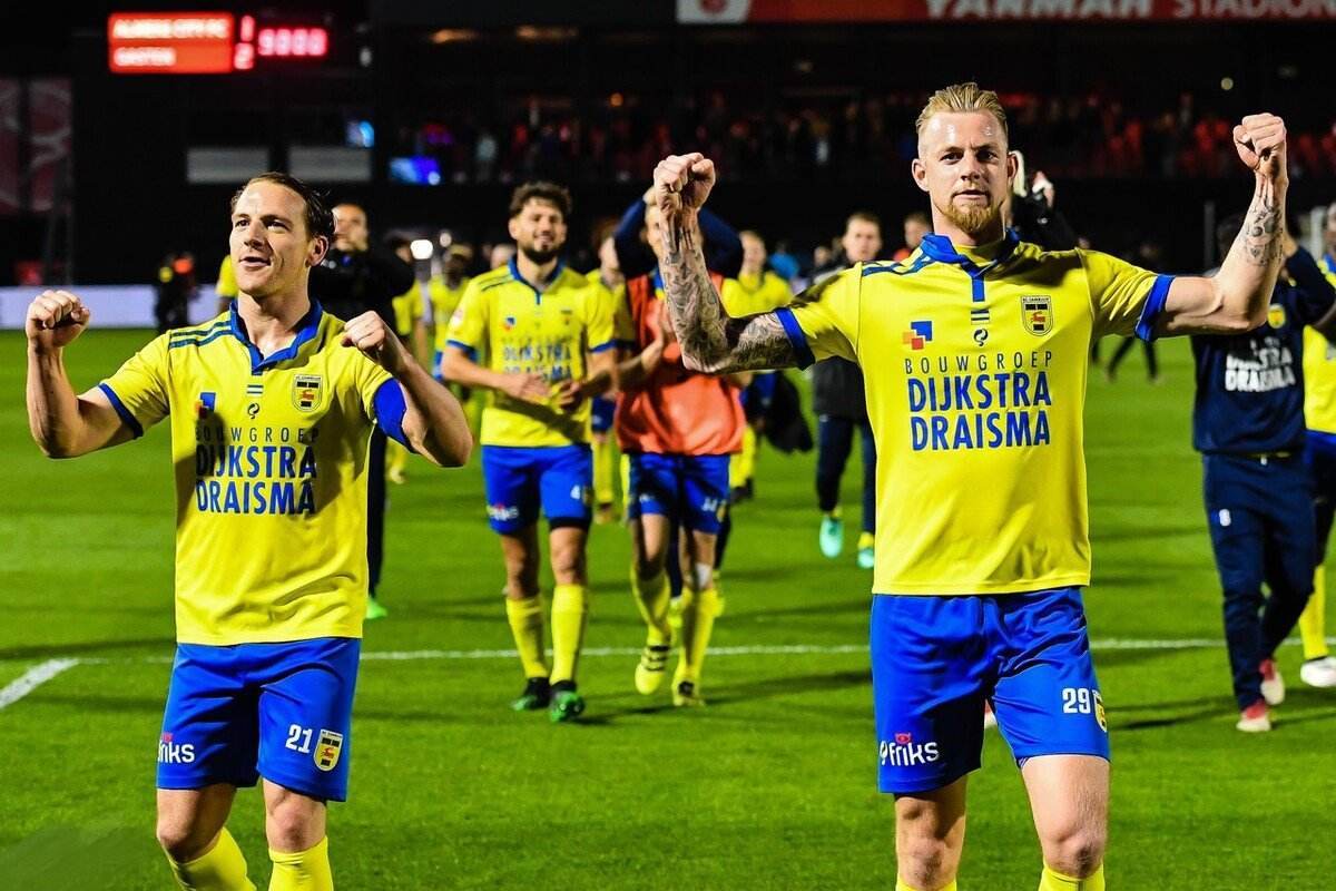 在北美训练 在北美训练