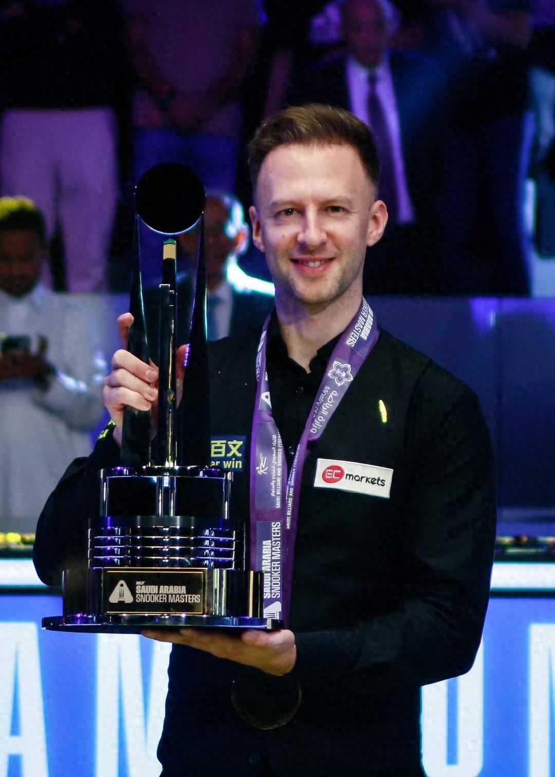 不少教练与 不少教练与