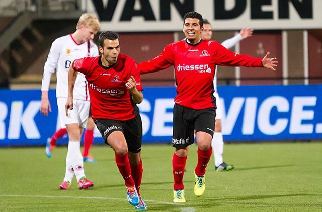 和对手势态 和对手势态