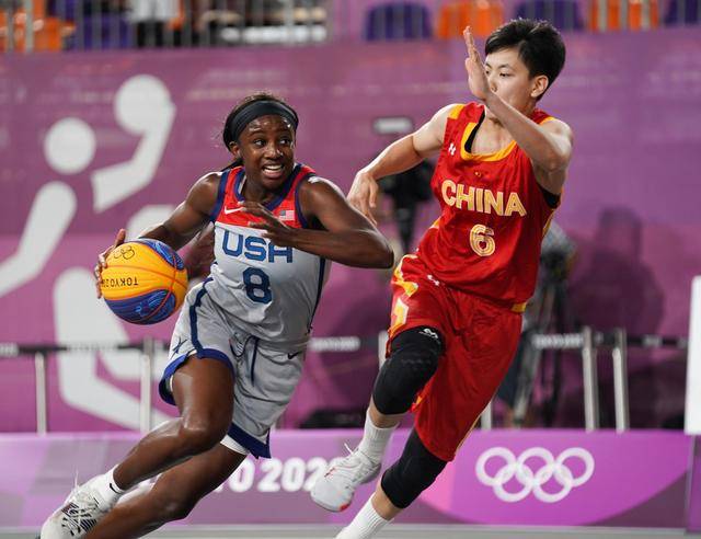 冰球比赛开 冰球比赛开