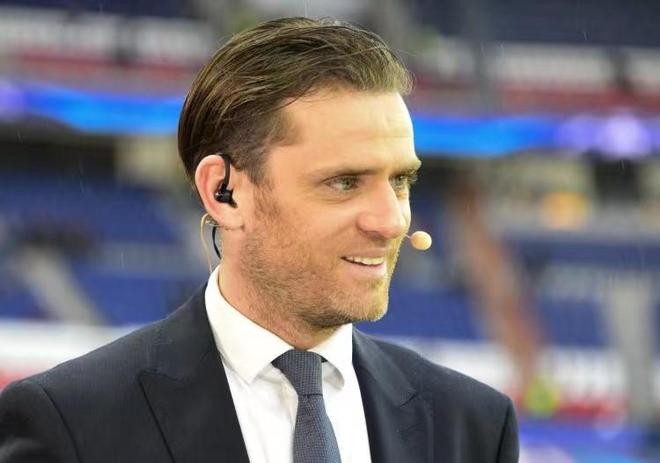 里屡屡得手 里屡屡得手